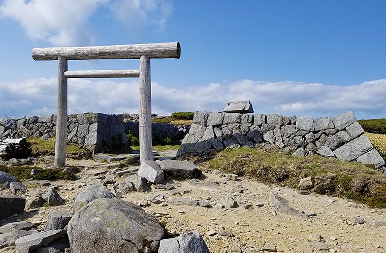 五葉山の山頂は見晴らし良好